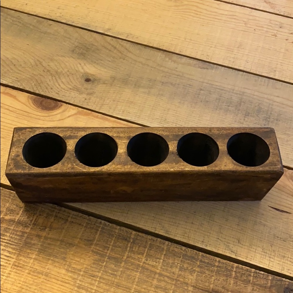 5 hole sugar mold